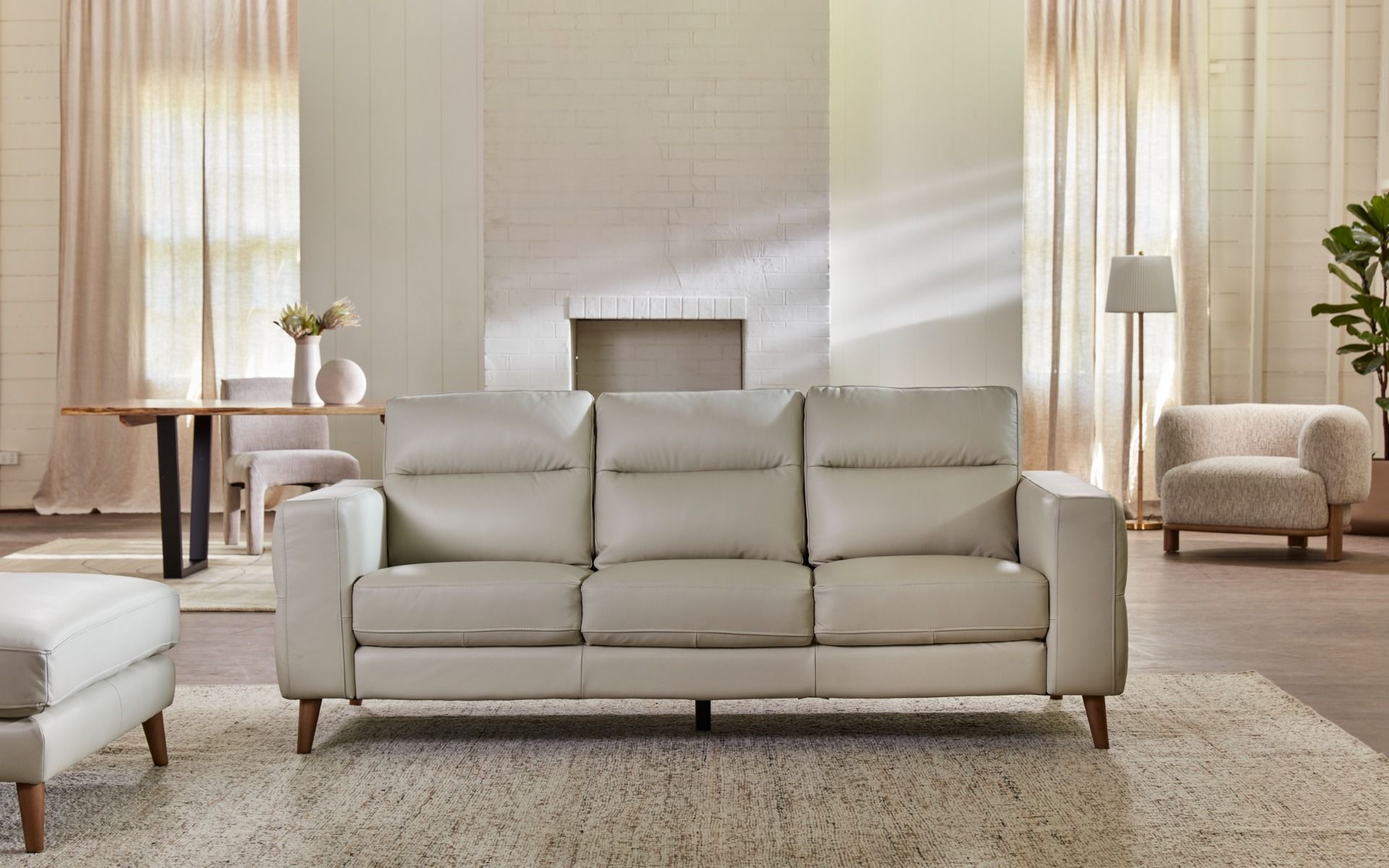 Paddock 3 Seater Sofa | Nick Scali